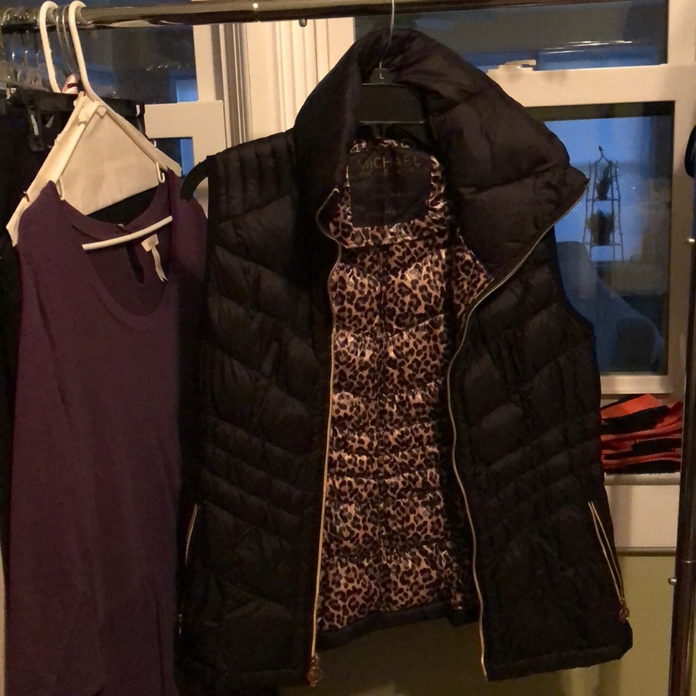 Michael Kors Down filled vest